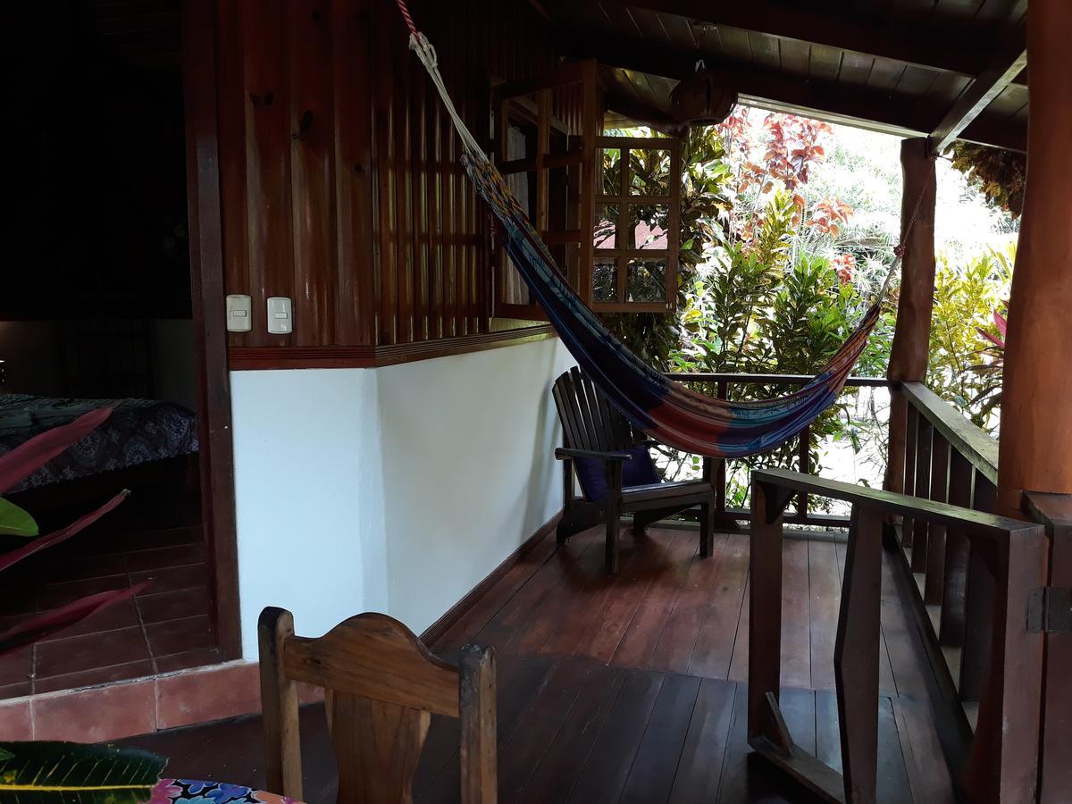 Cabinas Nirvana Ecolodge Cahuita Ngoại thất bức ảnh